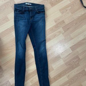 J Brand Super Skinny jeans in Veruca wash (27)